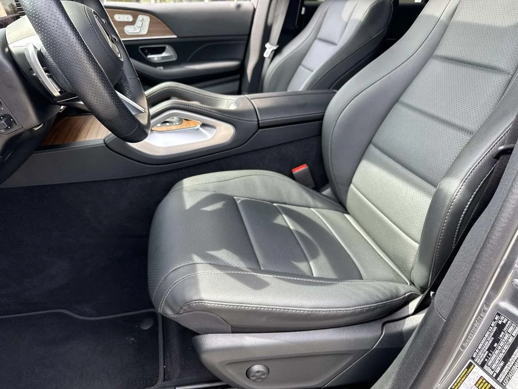 2025 Mercedes-Benz GLS Base - Photo 19