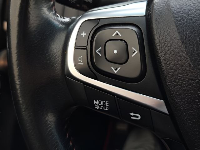 Used 2015 Black Toyota LE image 20