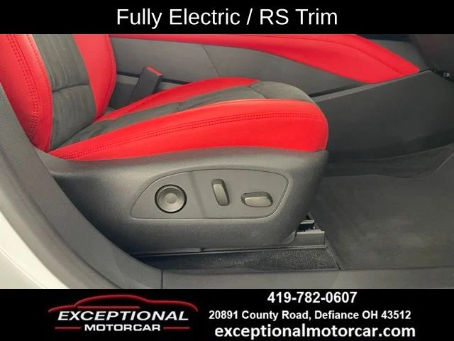 Used 2024 White Chevrolet RS image 50