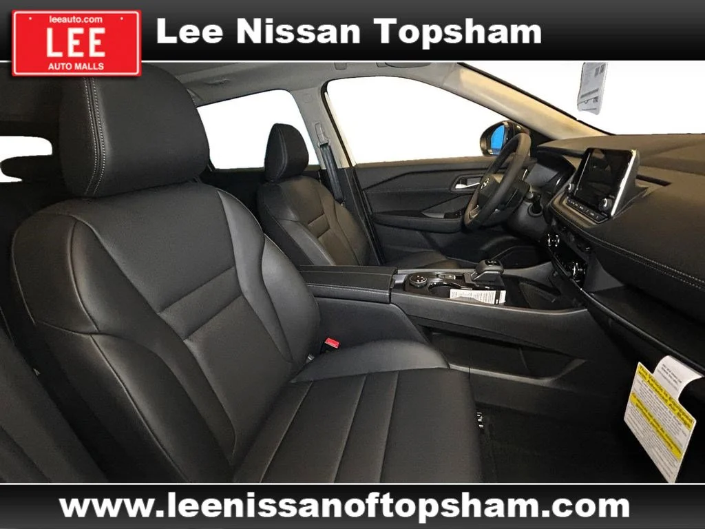 New 2026 Everest White Pearl Tricoat Nissan Dark Armor image 15