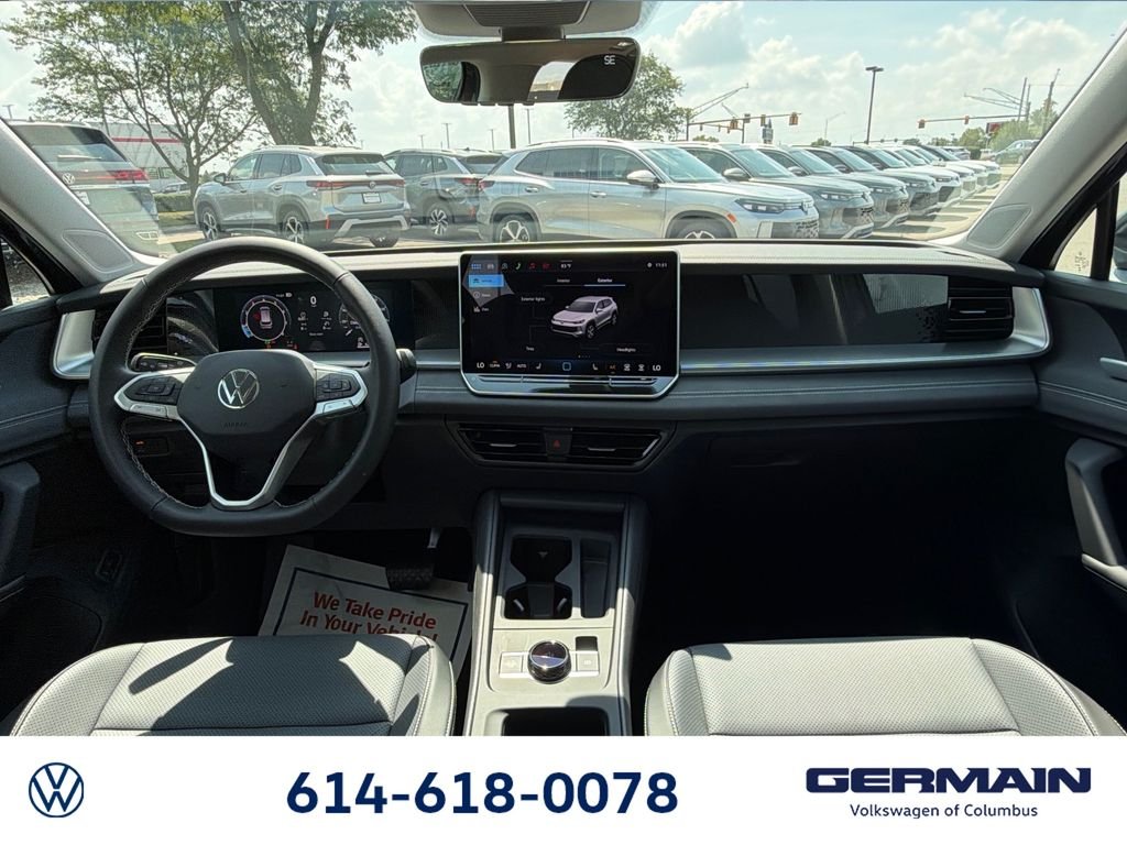 New 2026 Platinum Gray Metallic Volkswagen 2.0T SE image 14