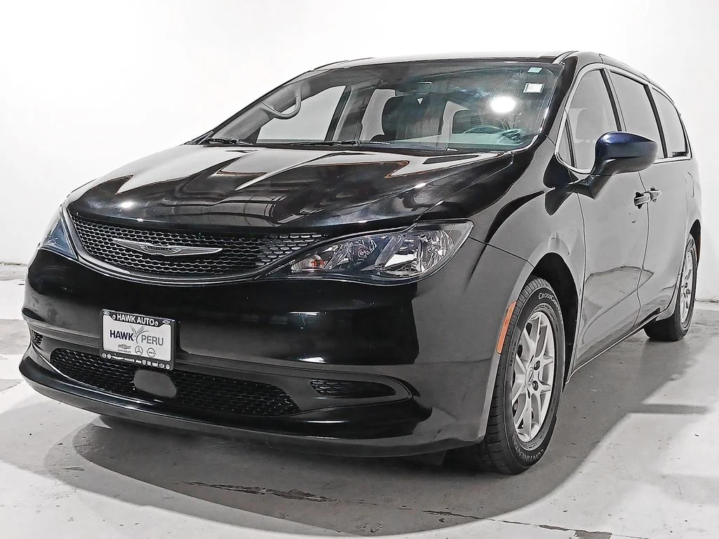 Used 2024 Black Chrysler LX image 3