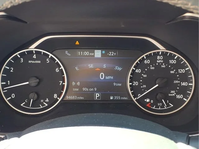 Used 2022 Gray Nissan SV Xtronic CVT image 13