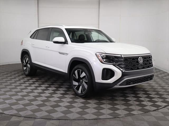 2026 Volkswagen Atlas Cross Sport SE w/Tech - Photo 3