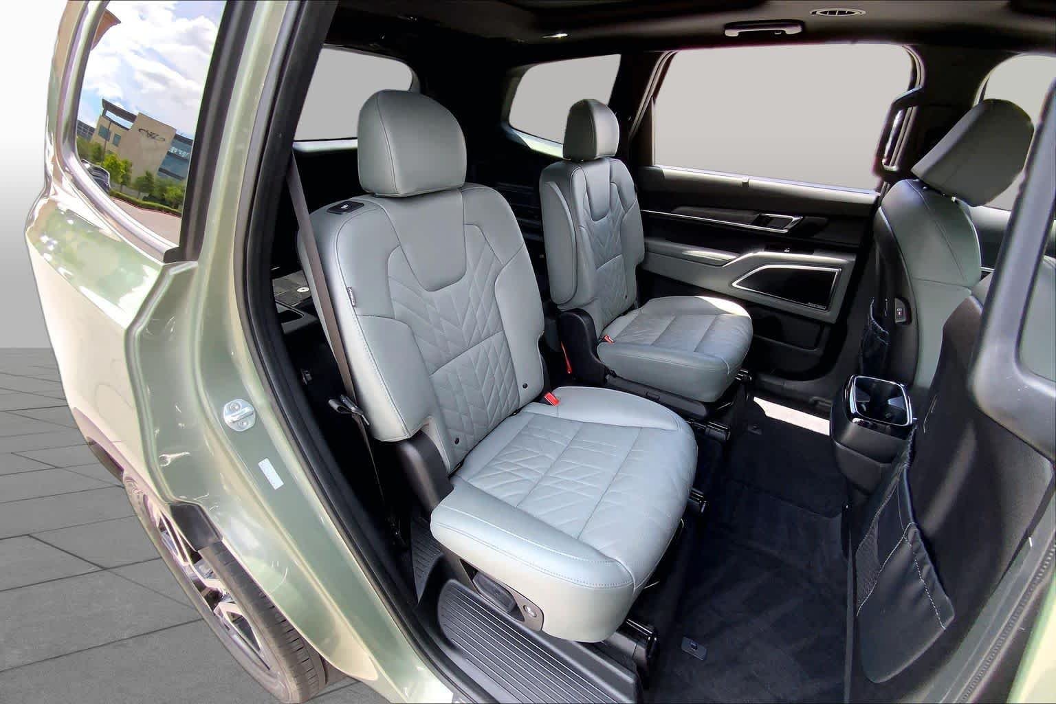 Used 2024 Jungle Green Kia SX X-Line image 21