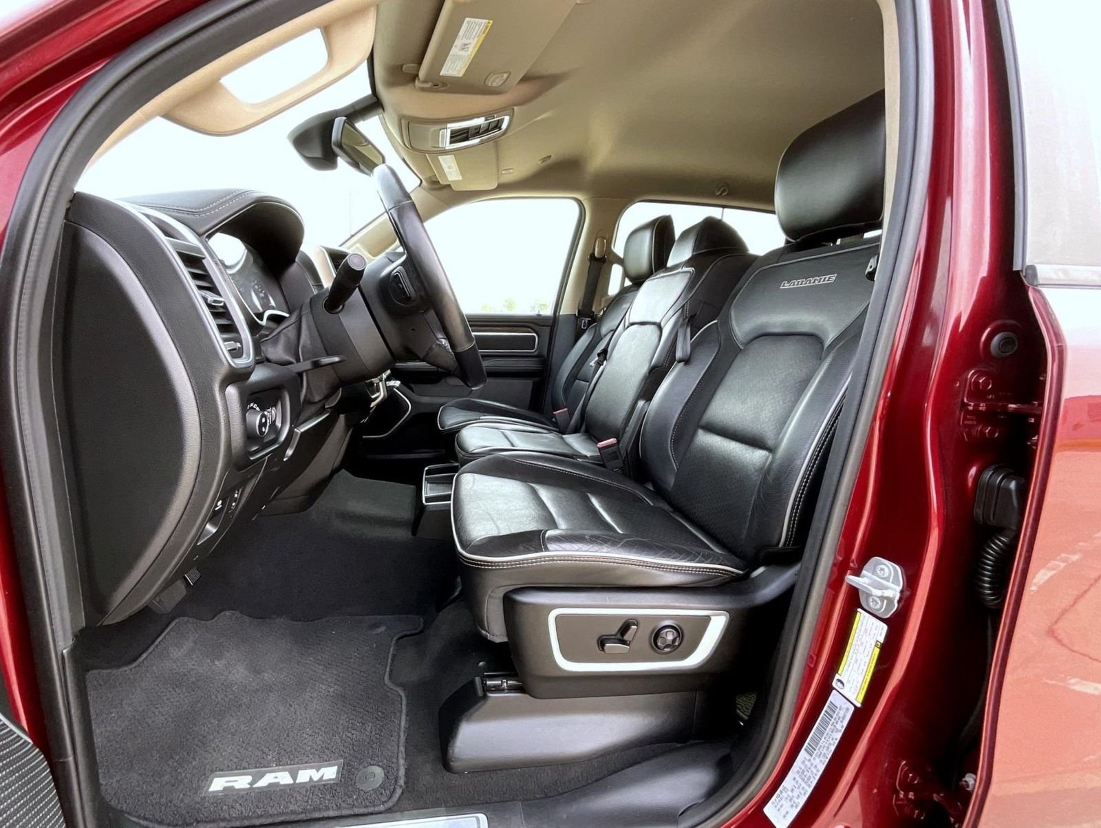 Used 2019 Red Ram Laramie image 10