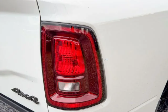 New 2026 Bright White Clear-Coat Exterior Paint RAM Tradesman image 10