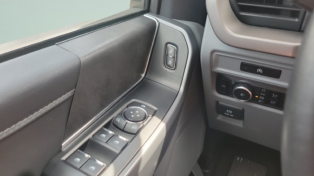 2025 Ford F-150 XLT - Photo 19