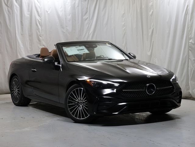 2026 Mercedes-Benz CLE CLE 450 4Matic Cabriolet's photo