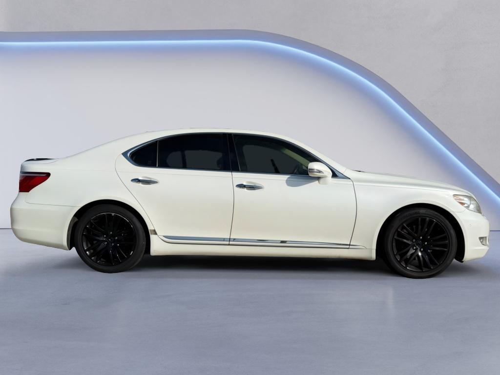 Used 2011 Starfire Pearl Lexus Base image 7
