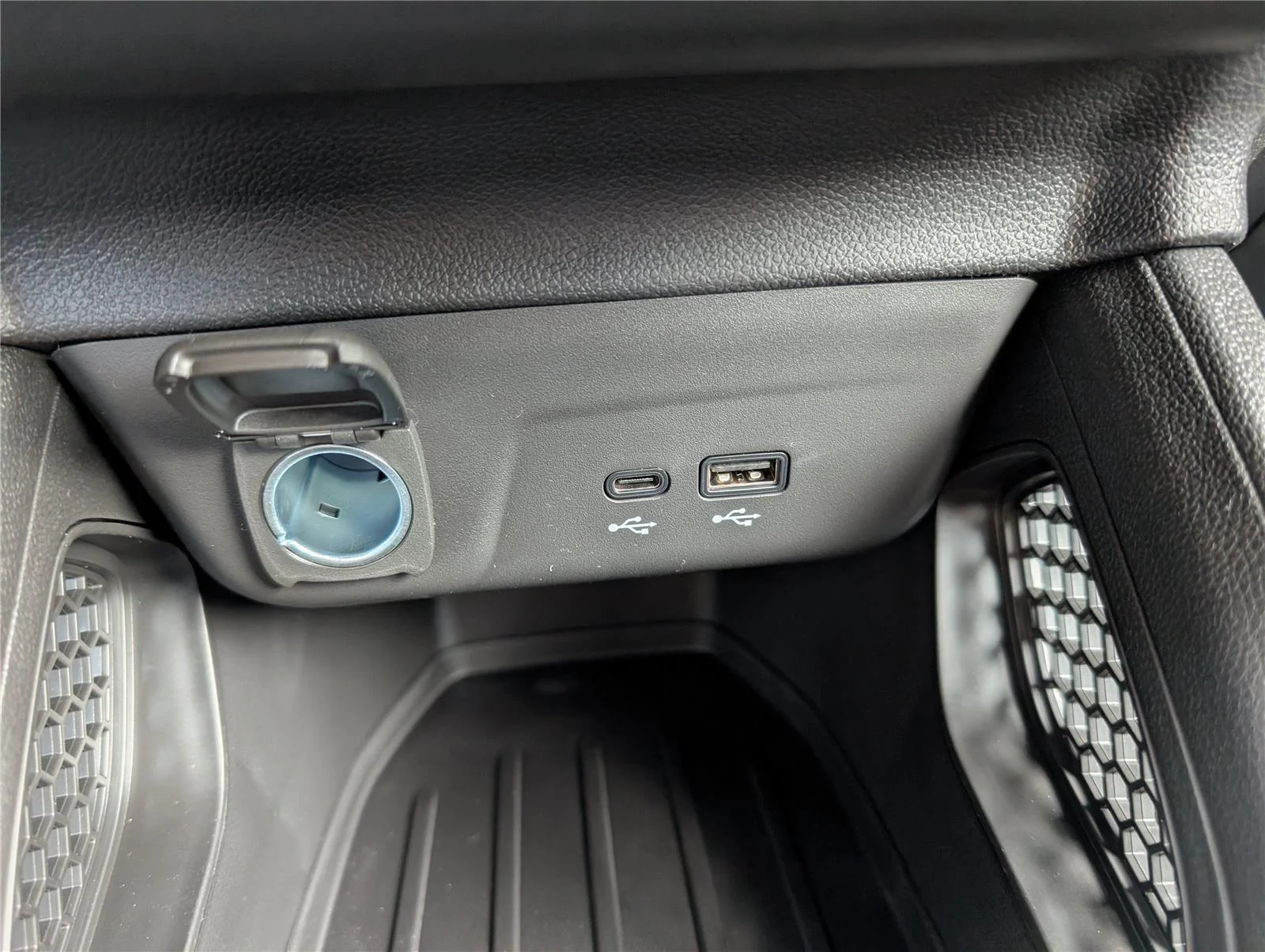 2026 Chevrolet Trailblazer LS - Photo 22