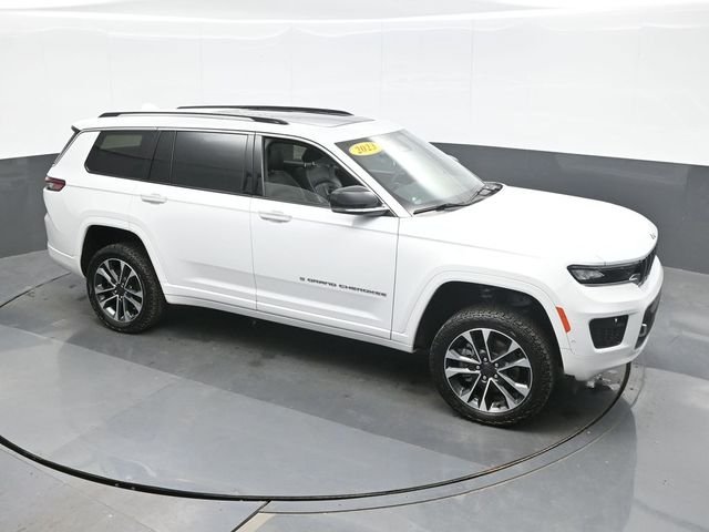 Used 2023 White Jeep Overland image 15