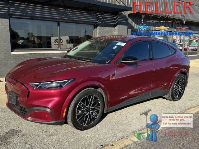 Used 2025 Magenta Ford Premium image 1