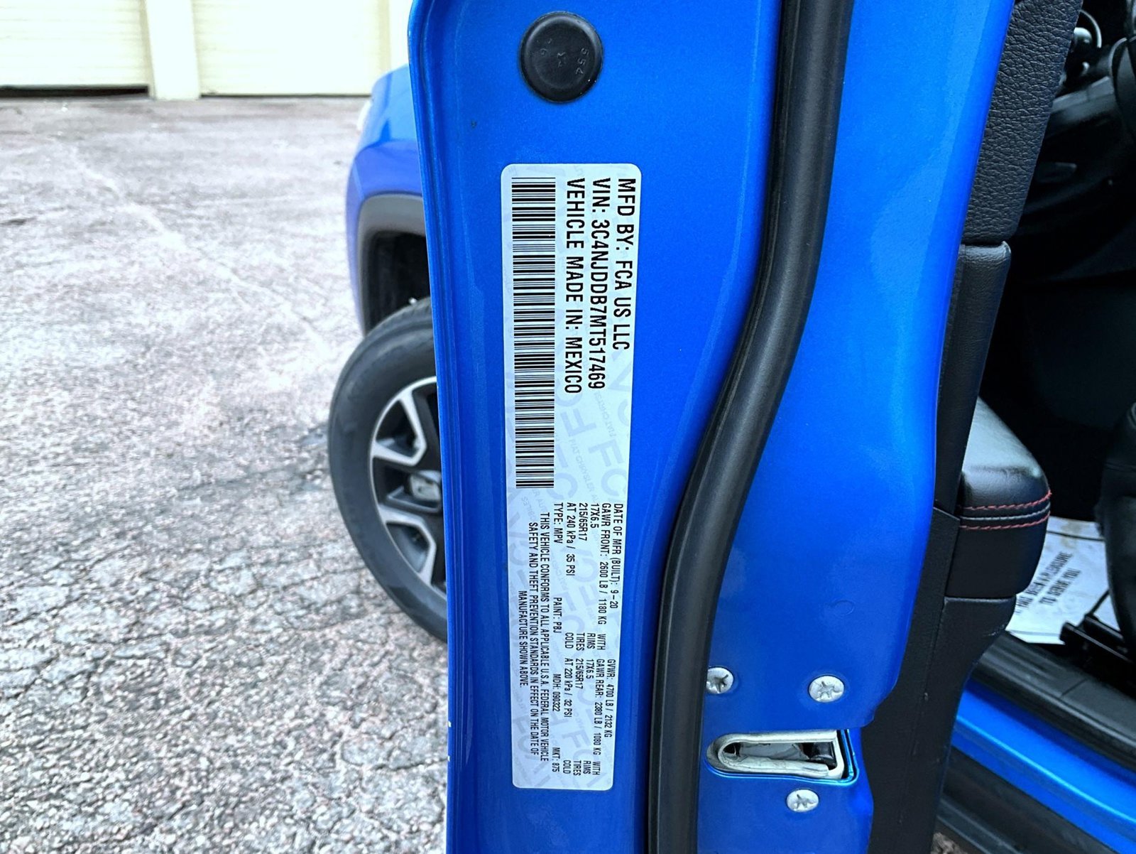 Used 2021 Blue Jeep Trailhawk image 25