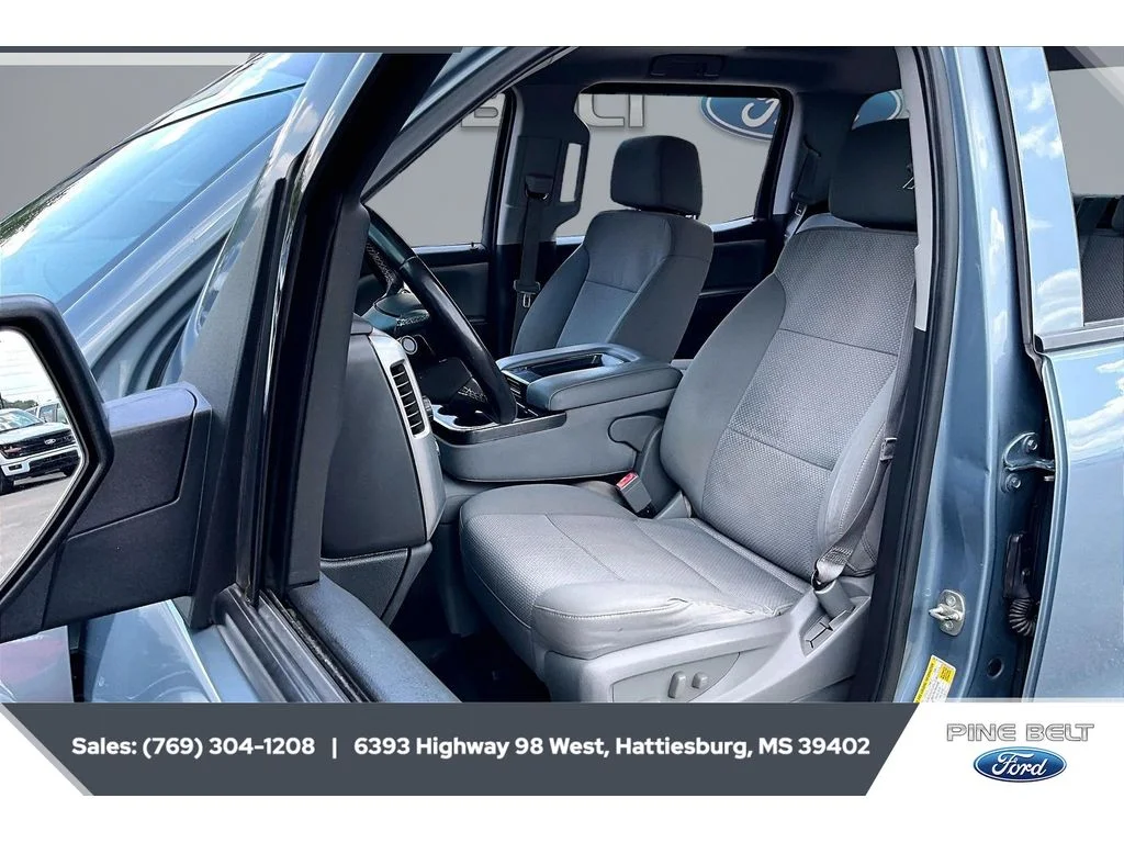 Used 2016 Slate Gray Metallic Chevrolet LT image 19