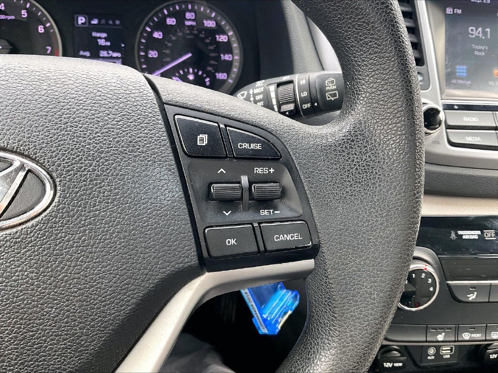 Used 2018 Dazzling White Hyundai SEL image 22