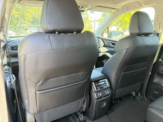 Used 2026 Brown Subaru Onyx Edition Touring image 37