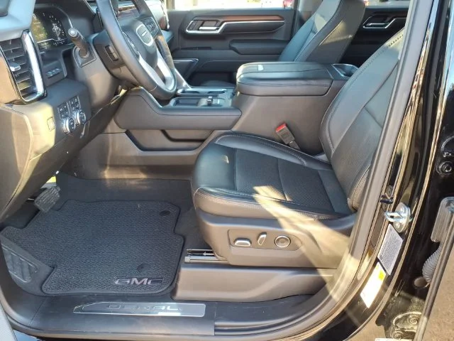 Used 2024 Black GMC Denali image 15