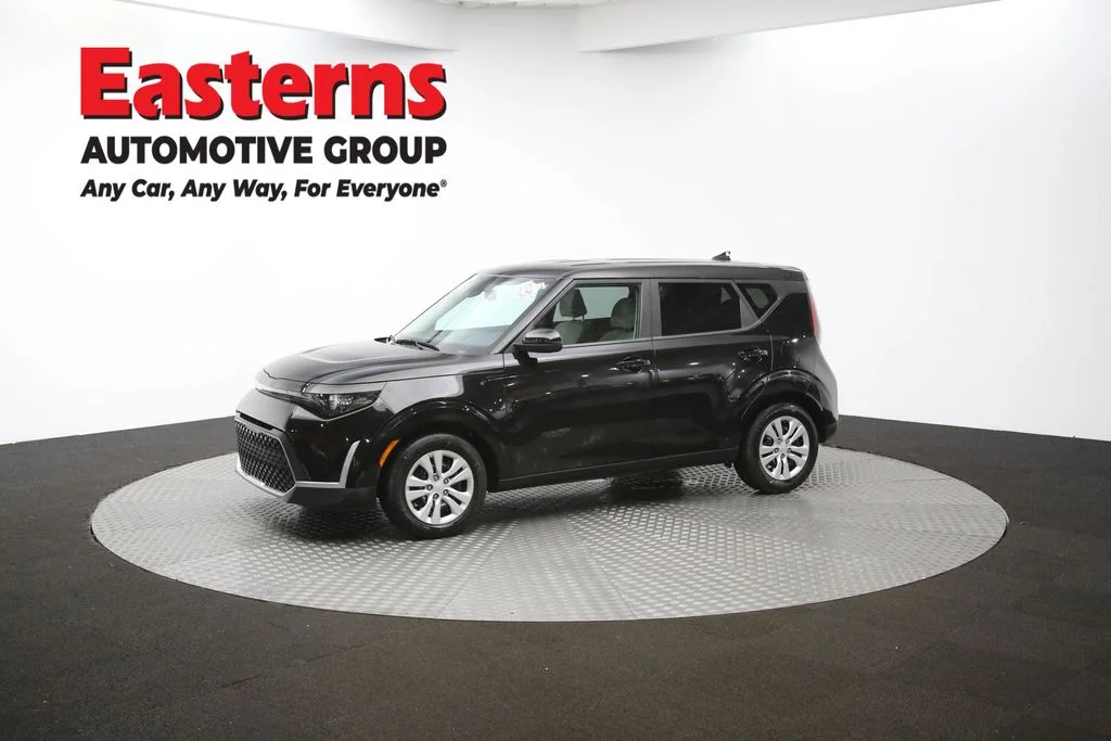 Used 2023 Black Kia LX image 56