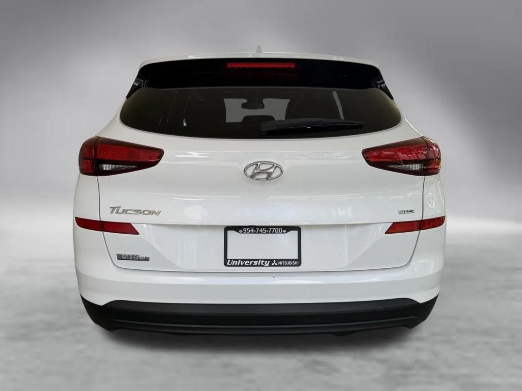 Used 2019 White Hyundai Value image 30