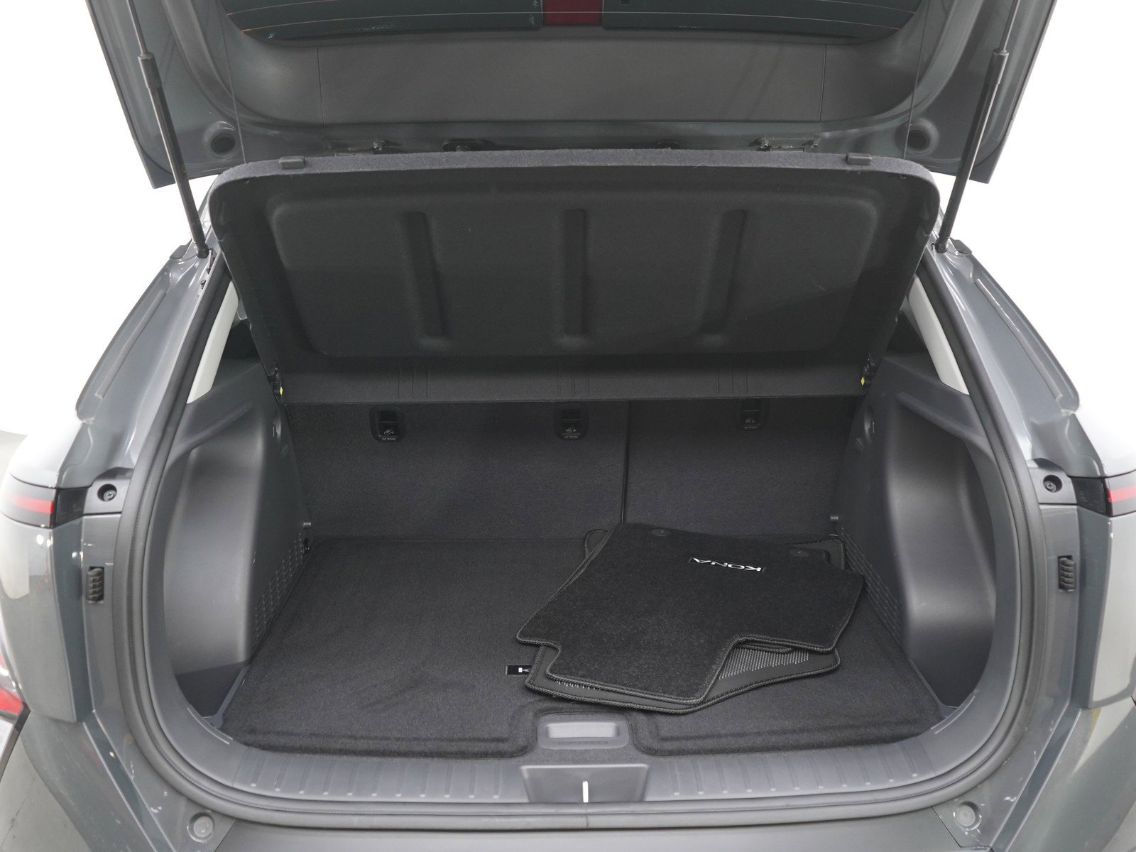 2026 Hyundai Kona SEL Premium - Photo 16