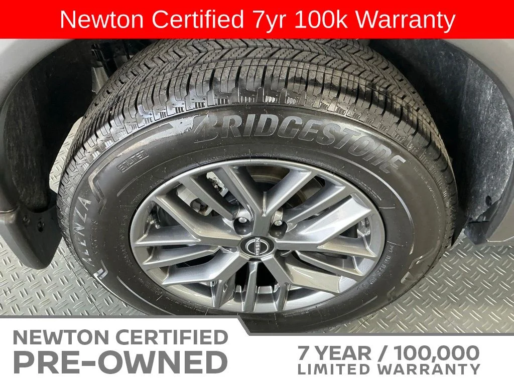 Certified Used 2025 Everest White Pearl Nissan S image 39