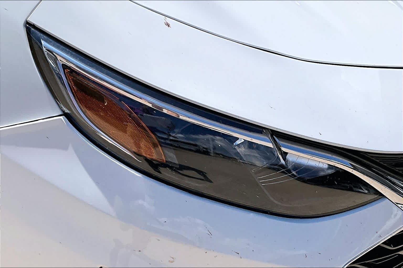 Used 2024 Summit White Chevrolet RS image 25