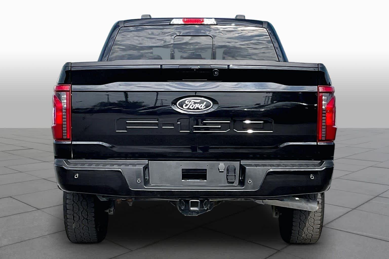Used 2024 Agate Black Metallic Ford XLT image 5