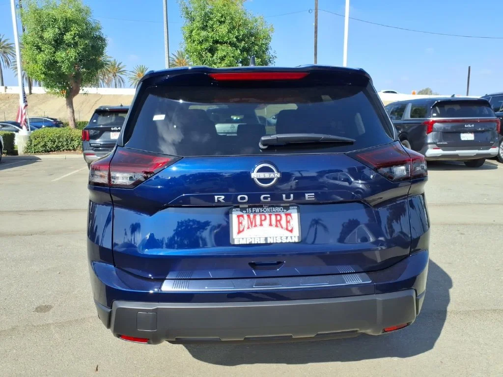New 2026 Deep Ocean Blue Pearl Nissan SV image 5