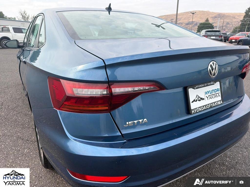 Used 2019 Blue Silk Metallic Volkswagen S image 11