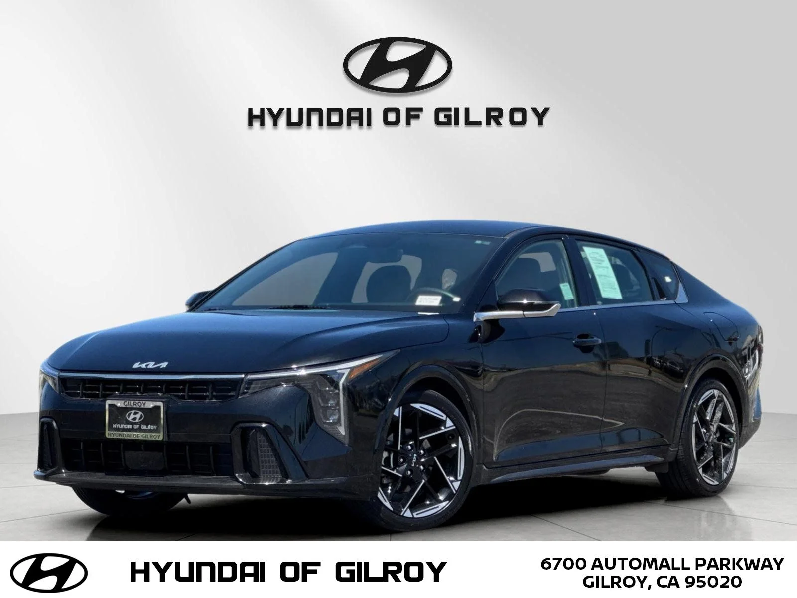 2025 Kia K4 GT-Line AT's photo