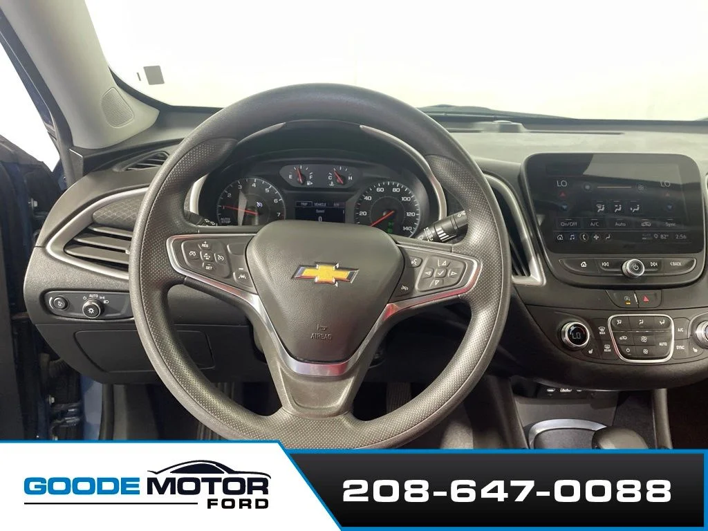 Used 2024 Blue Chevrolet LT image 12