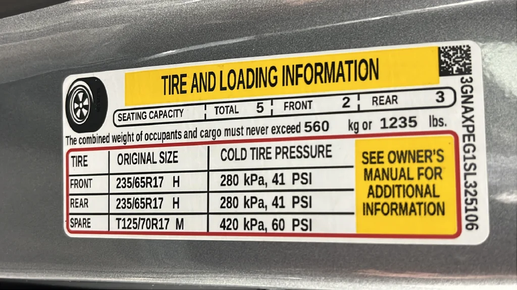 Used 2025 Gray Chevrolet LT image 36