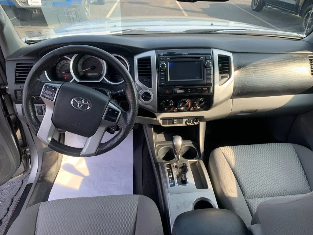 Used 2013 Silver Toyota Base image 16