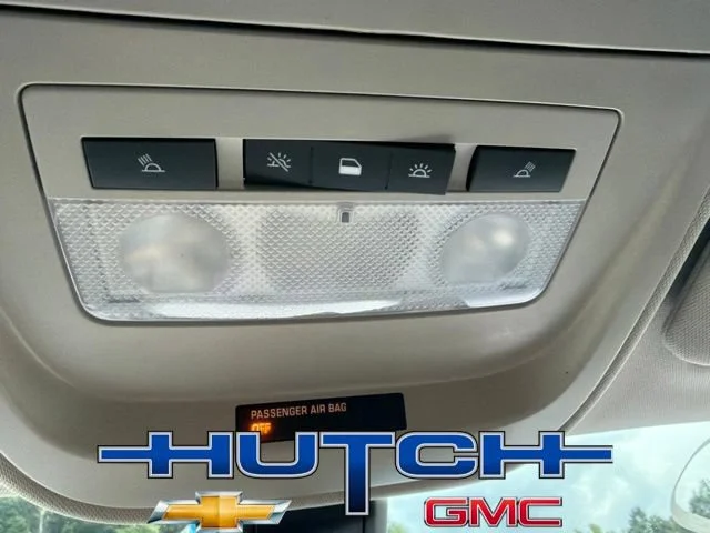 Used 2020 KINETIC BLUE METALLIC Chevrolet 4WD Z71 image 40