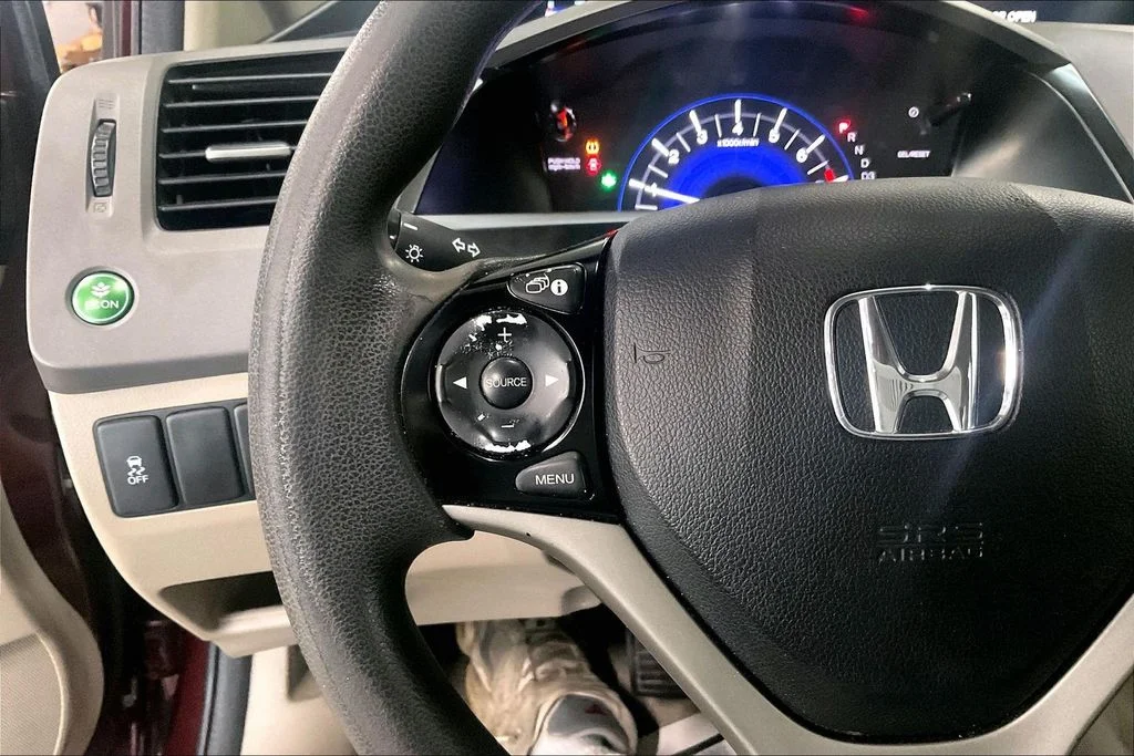 Used 2012 Red Honda LX image 18