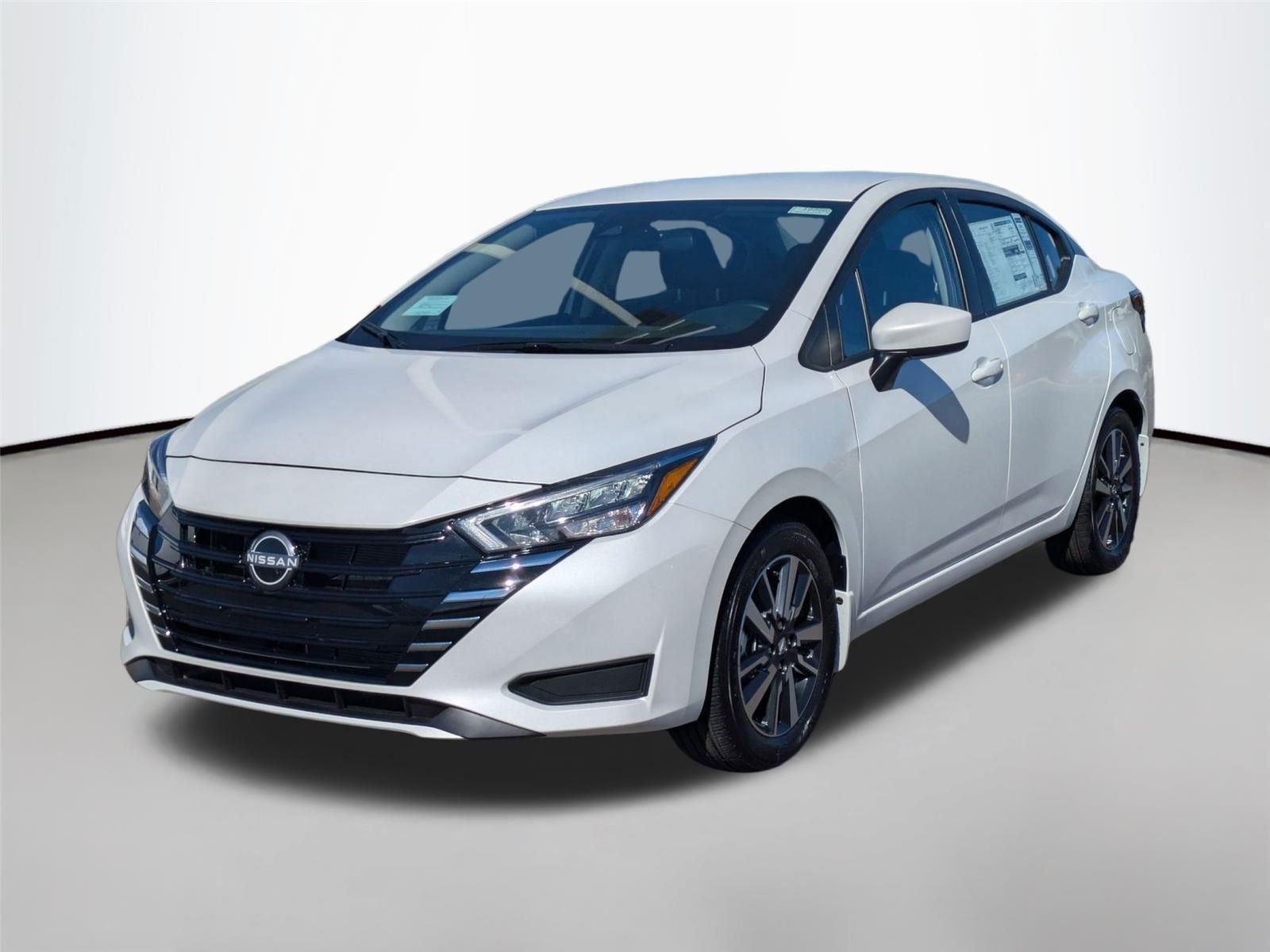 2025 Nissan Versa 1.6 SV CVT's photo