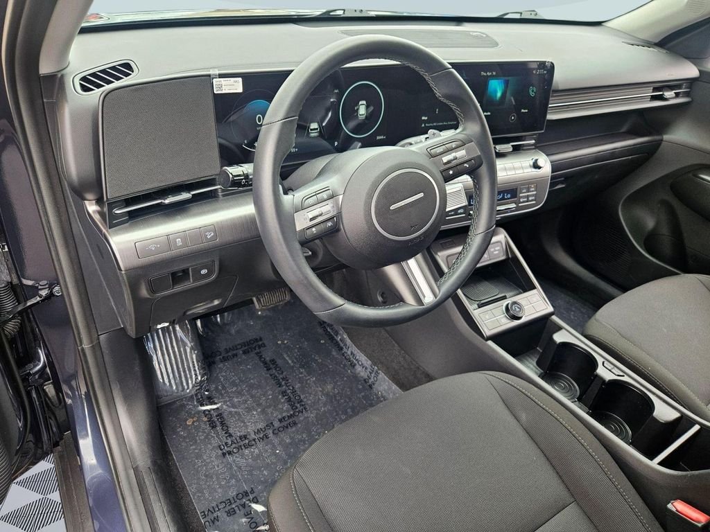 Certified Used 2025 Blue Hyundai SEL Convenience image 13