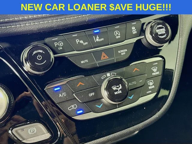 2025 Chrysler Pacifica Select - Photo 15