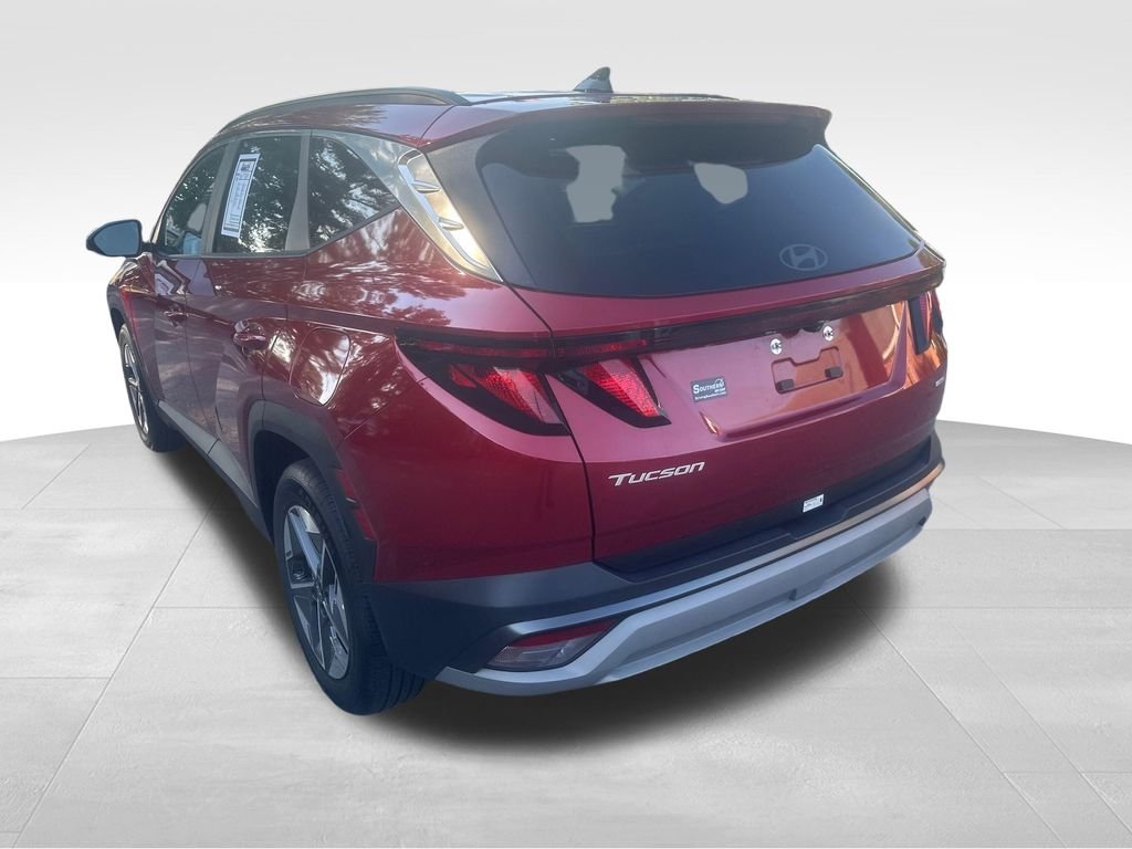 Used 2025 Red Hyundai SEL image 18