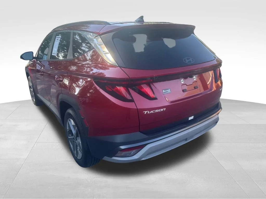 Used 2025 Red Hyundai SEL image 18