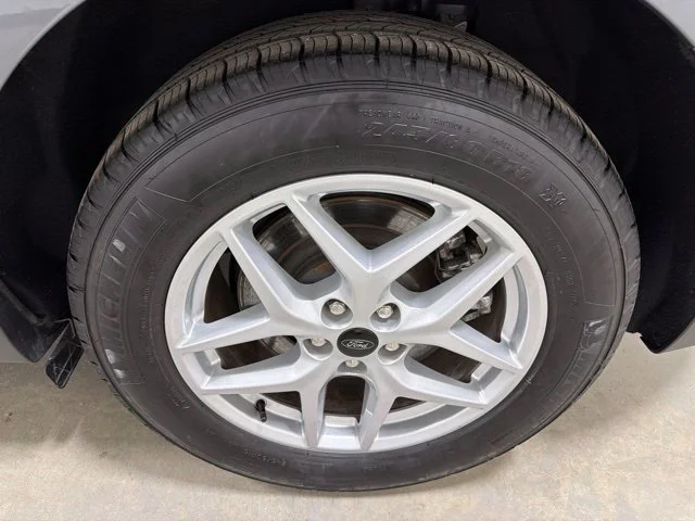 Used 2024 Carbonized Gray Metallic Ford SEL image 9