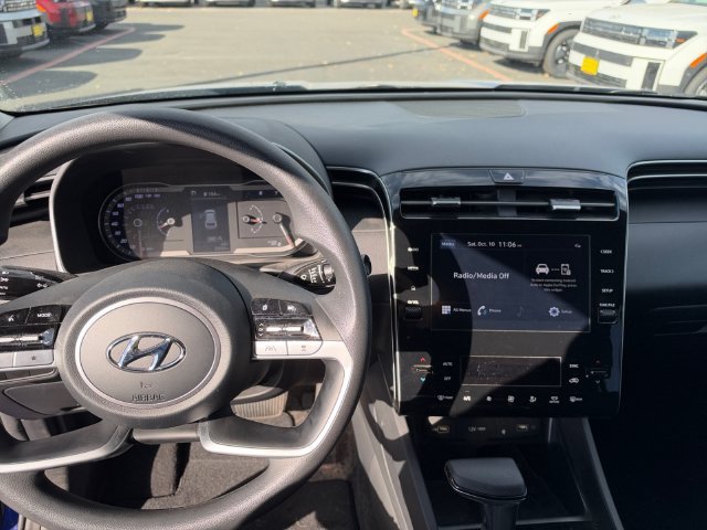 Used 2024 Blue Hyundai SEL image 5