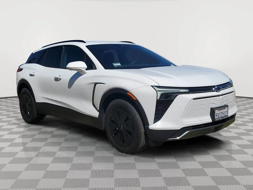 Used 2026 Chevrolet Blazer EV LT with VIN 3GNKDARM4TS102494 for sale in Los Angeles, CA