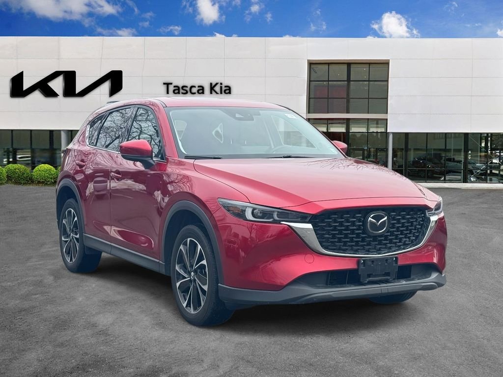 2022 Mazda CX-5 S Premium package