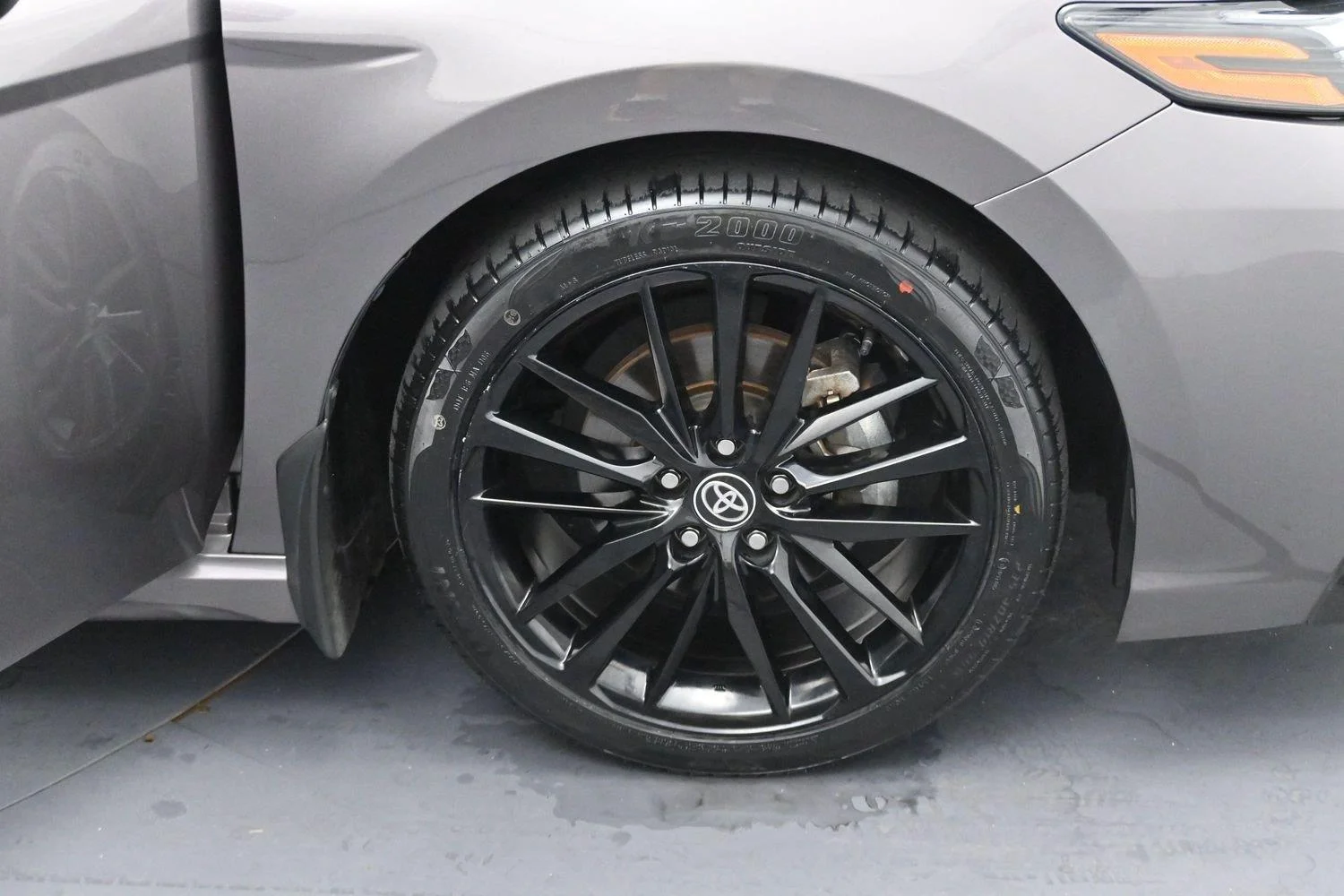 Used 2022 Predawn Gray Mica Toyota XSE image 33