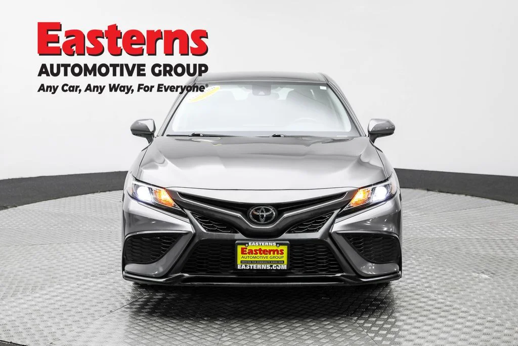 Used 2023 Gray Toyota SE image 2