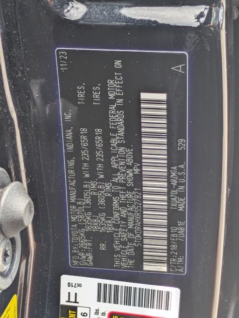 Used 2024 Black Toyota XLE image 31