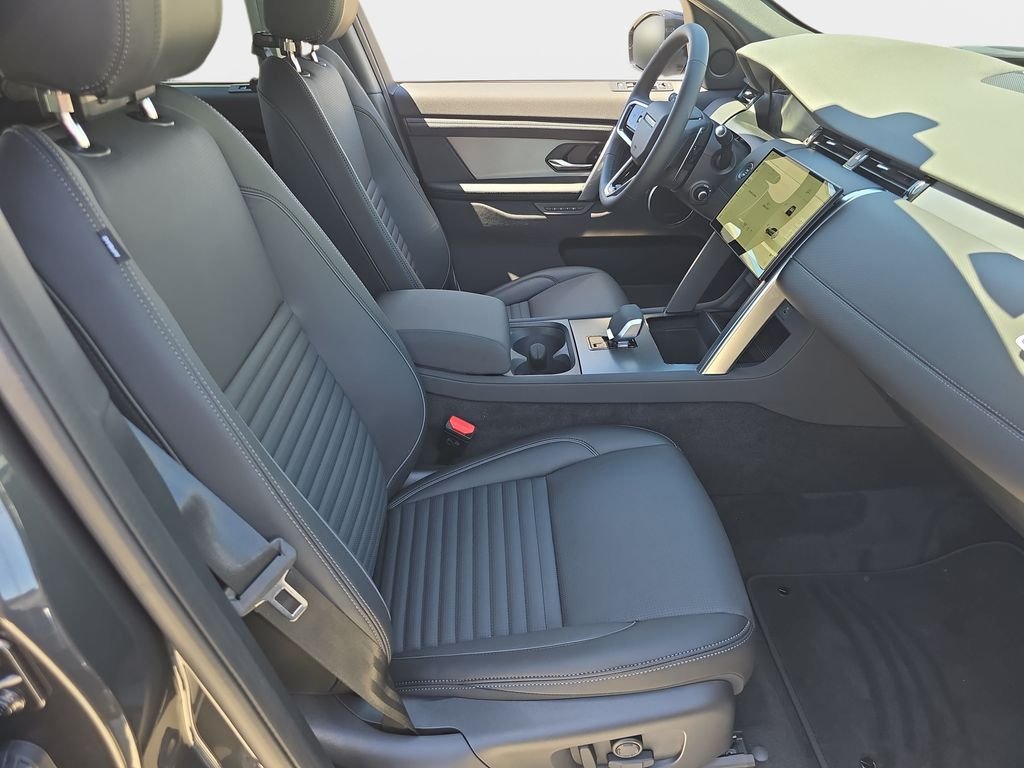 New 2026 Carpathian Grey Land Rover Landmark image 10