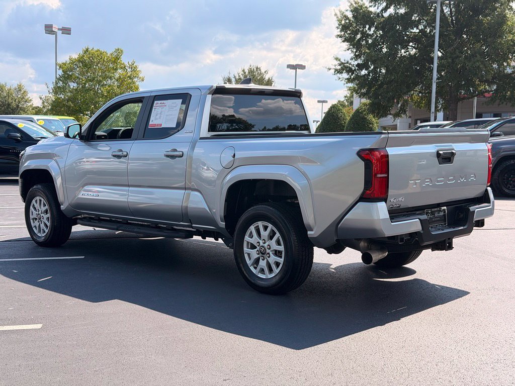 Used 2025 Silver Toyota SR5 image 9